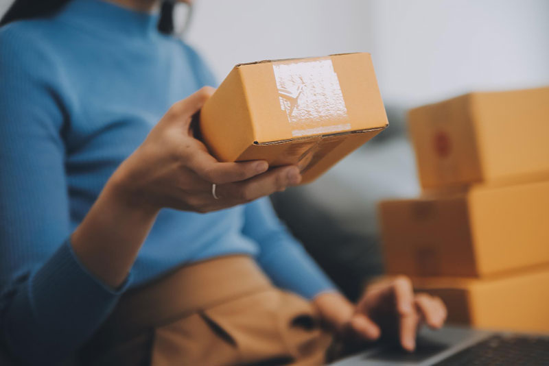 Advantages of LTL Shipping for E-commerce
