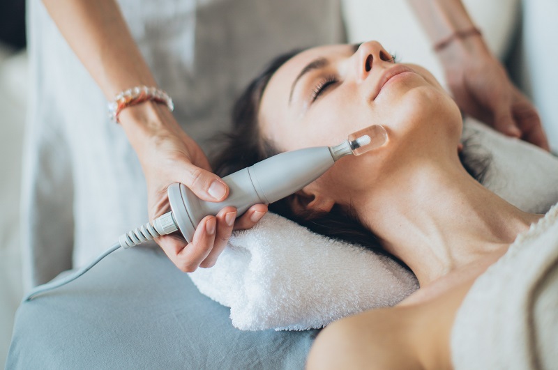 You can offer beauty treatments and services through delivery